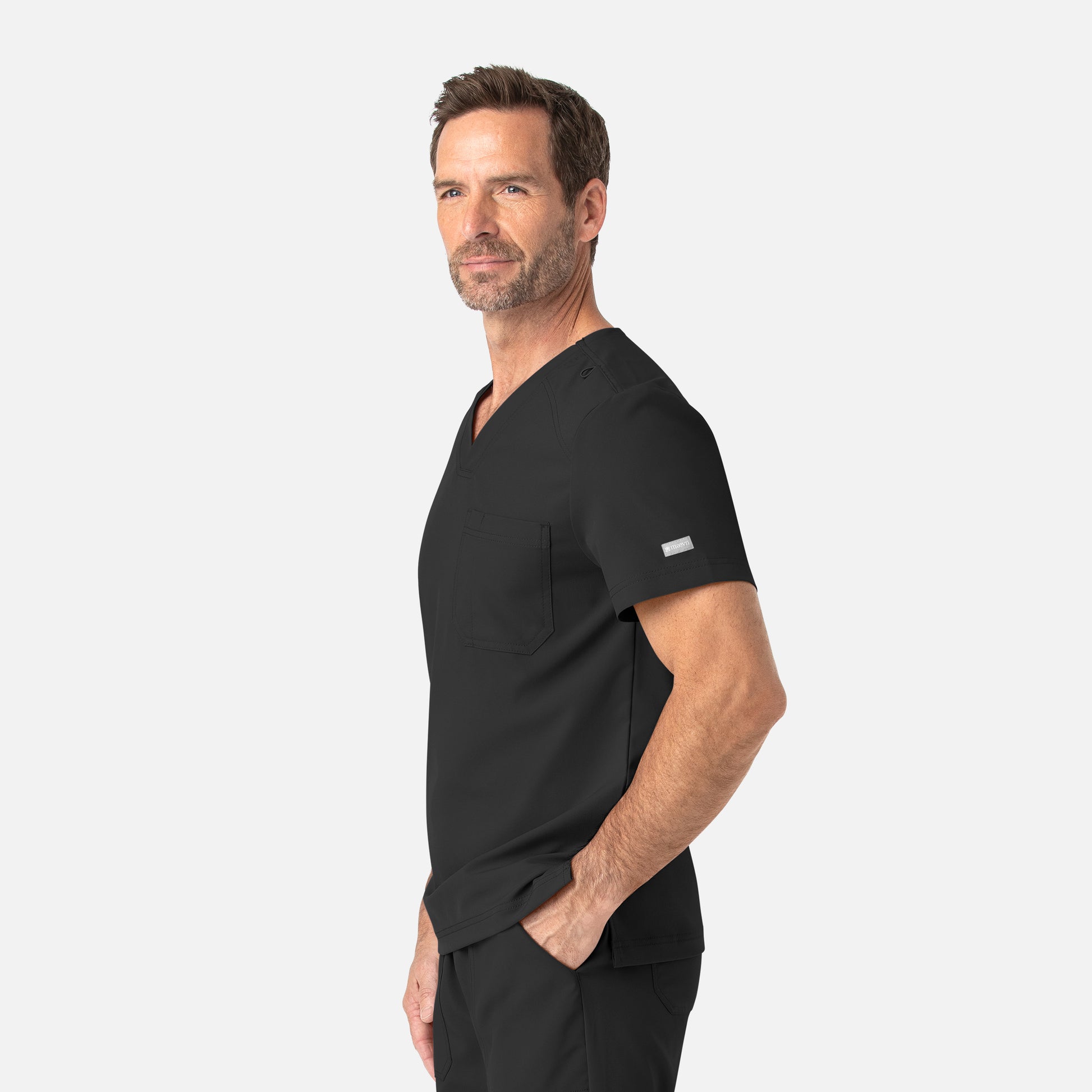 Maevn Momentum Men's Tuckable Basic V-Neck Top product image 2