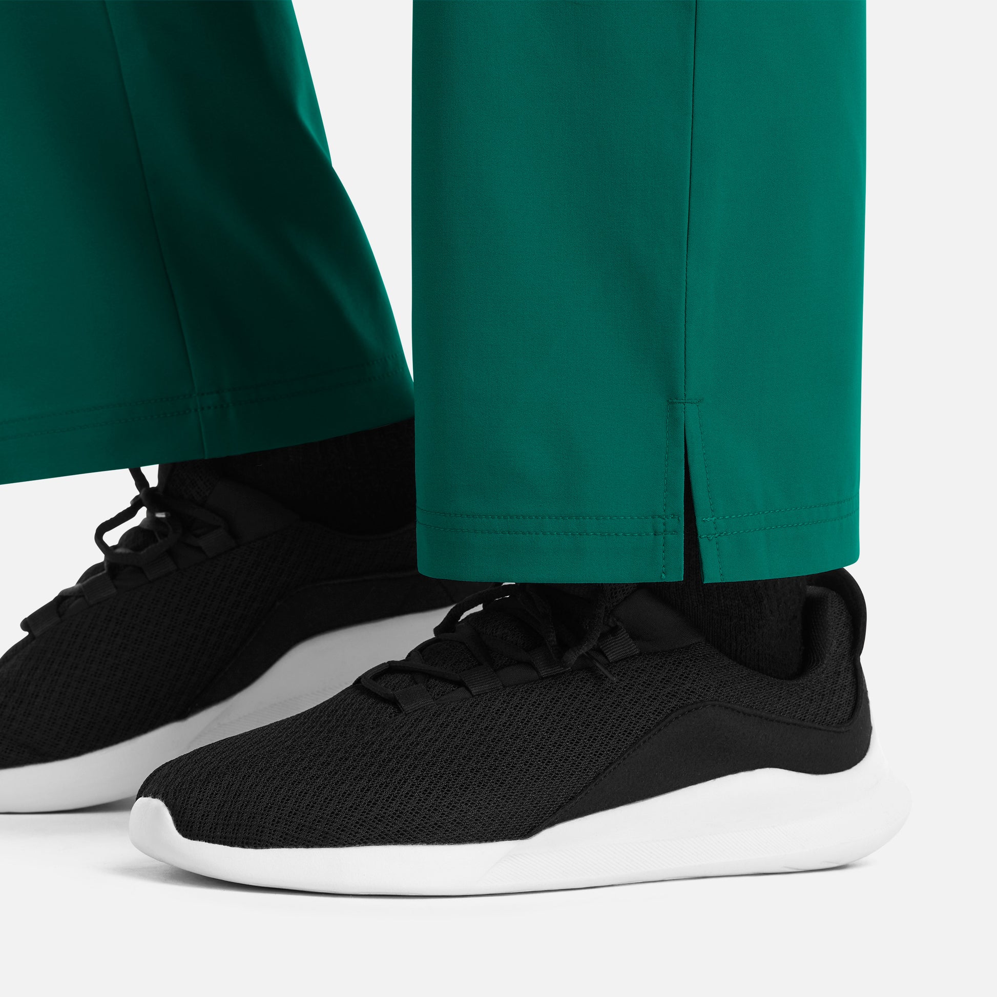 Maevn Momentum Men's Fly Front Cargo Pant product image 28